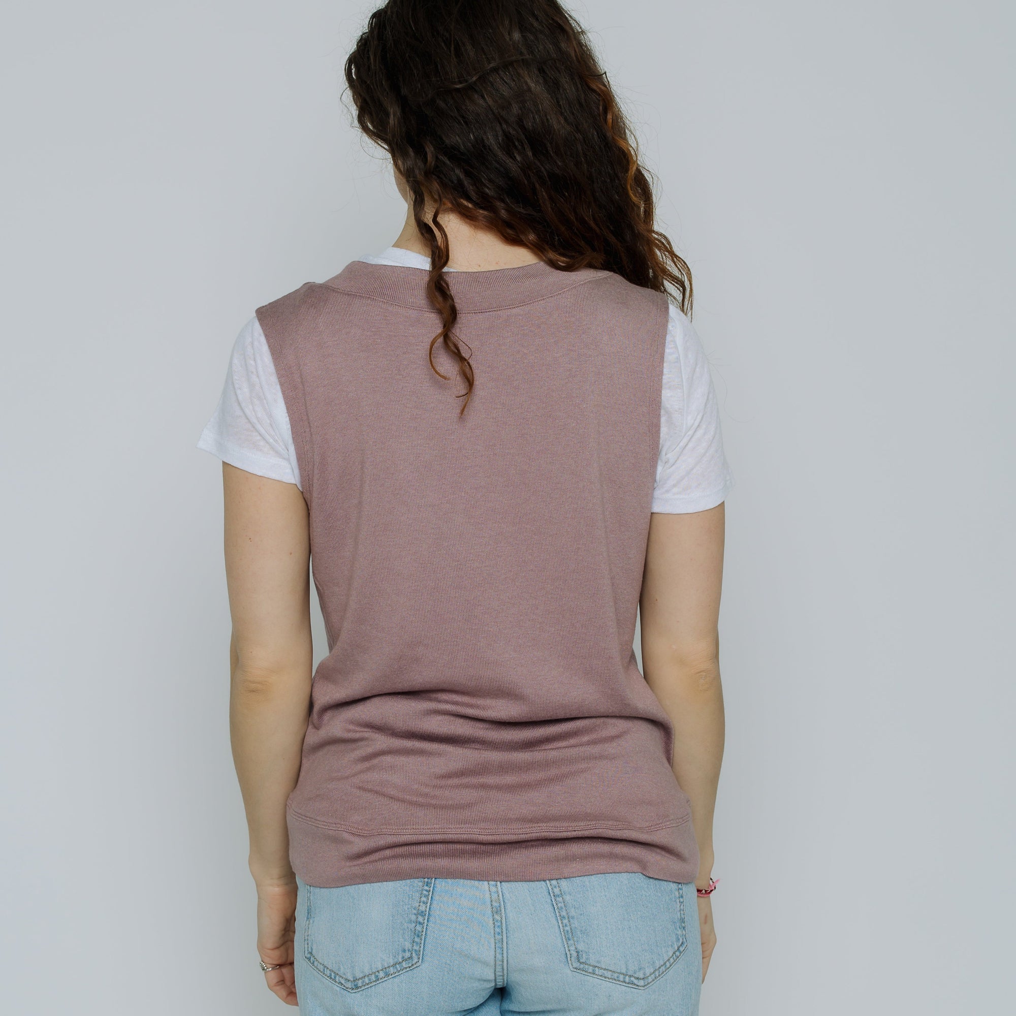 Gillian V-Neck Knit Vest (Dusty Pink)