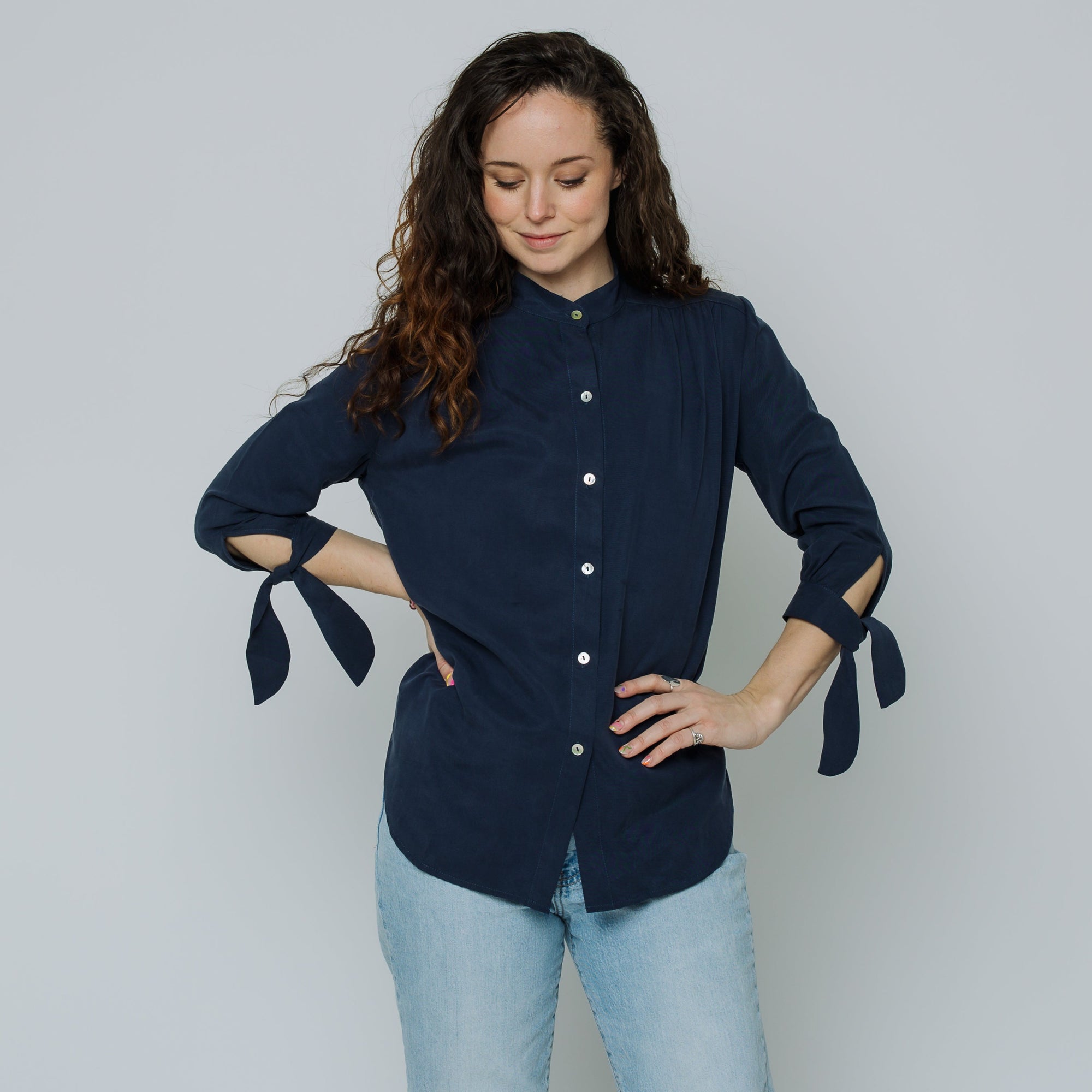 Margitta Tie-Sleeve Blouse (Navy Blue)